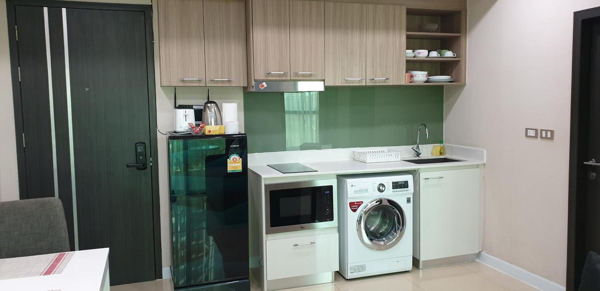 Dusit Grand Condo View Джомтиен Бийч Екстериор снимка