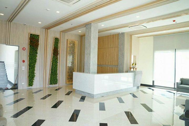 Dusit Grand Condo View Джомтиен Бийч Екстериор снимка