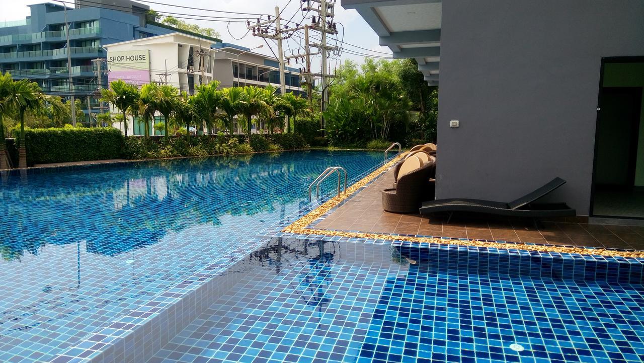 Dusit Grand Condo View Джомтиен Бийч Екстериор снимка