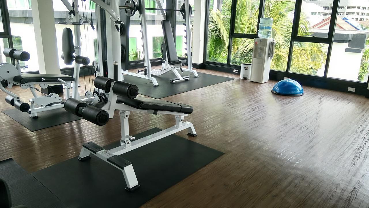 Dusit Grand Condo View Джомтиен Бийч Екстериор снимка