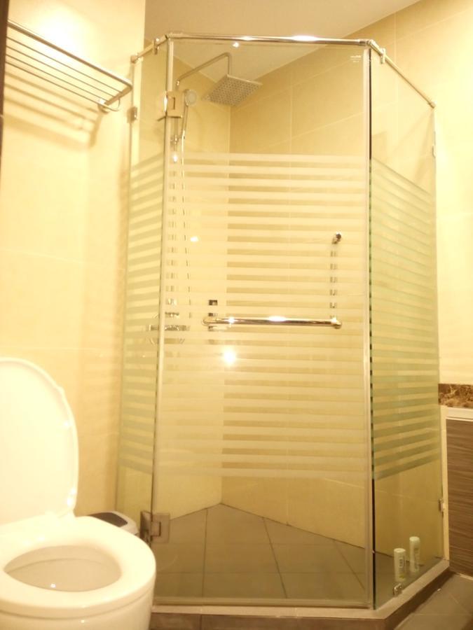 Dusit Grand Condo View Джомтиен Бийч Екстериор снимка