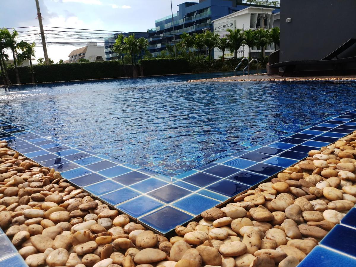 Dusit Grand Condo View Джомтиен Бийч Екстериор снимка